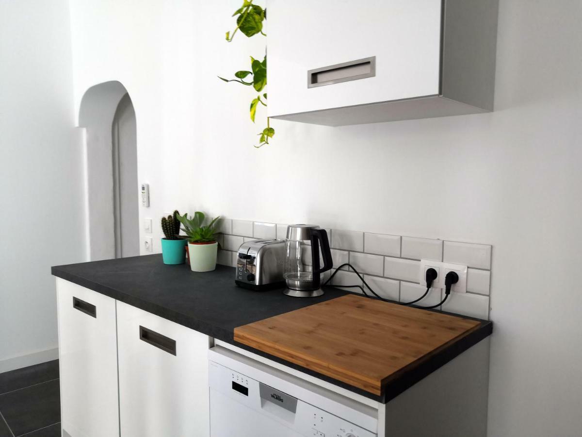 Beautifully Bright Apartment In Old Town 쎙뜨호뻬 외부 사진